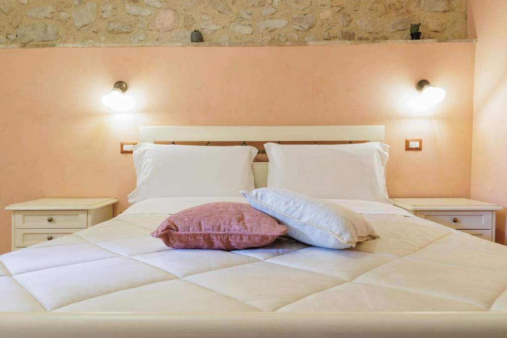 Appartamento Venturini Trevi Exterior foto